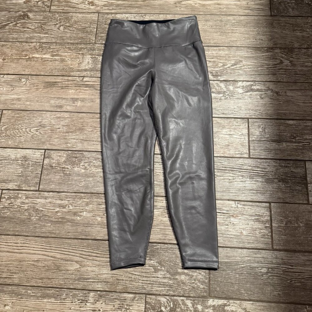 Yogalicious Faux Leather Lady Love Ankle Tights Large GRAY NWOT MSRP $78 Fall